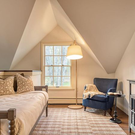Cortland By Avantstay Charming Heritage Estate W Private Lake Pool Saugerties Exteriör bild