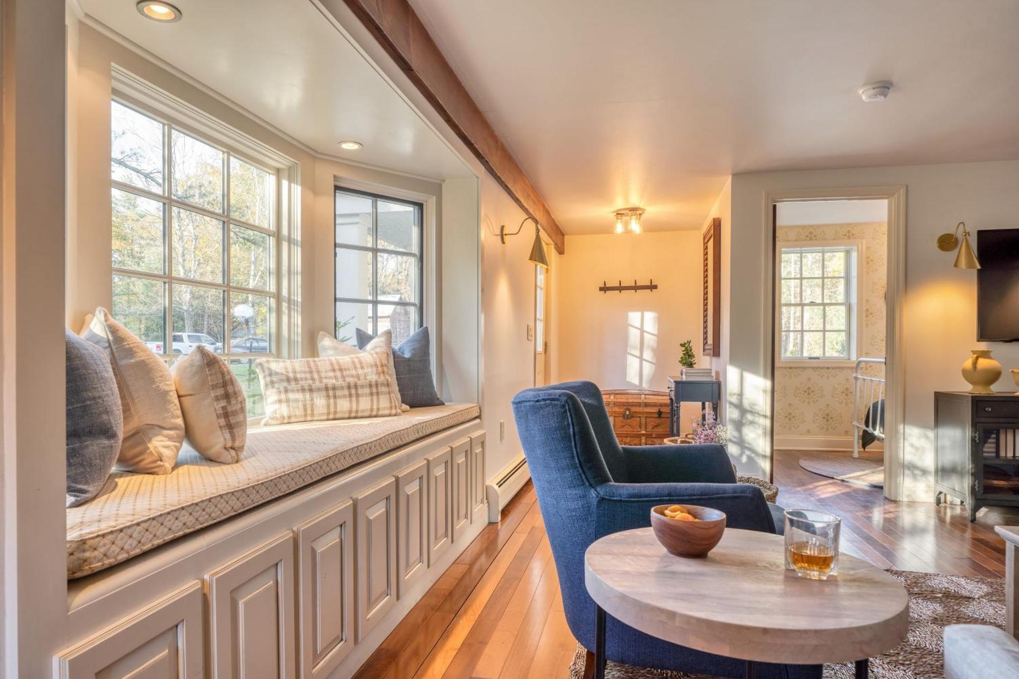 Cortland By Avantstay Charming Heritage Estate W Private Lake Pool Saugerties Exteriör bild