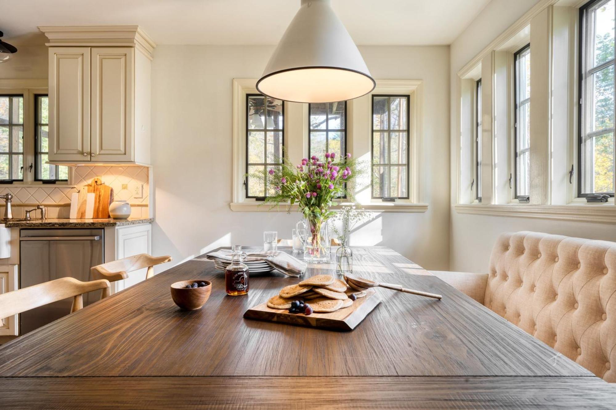 Cortland By Avantstay Charming Heritage Estate W Private Lake Pool Saugerties Exteriör bild
